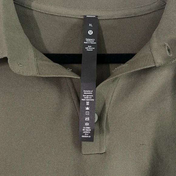 lululemon athletica Forest Green Men's Polo - Picture 3 of 5